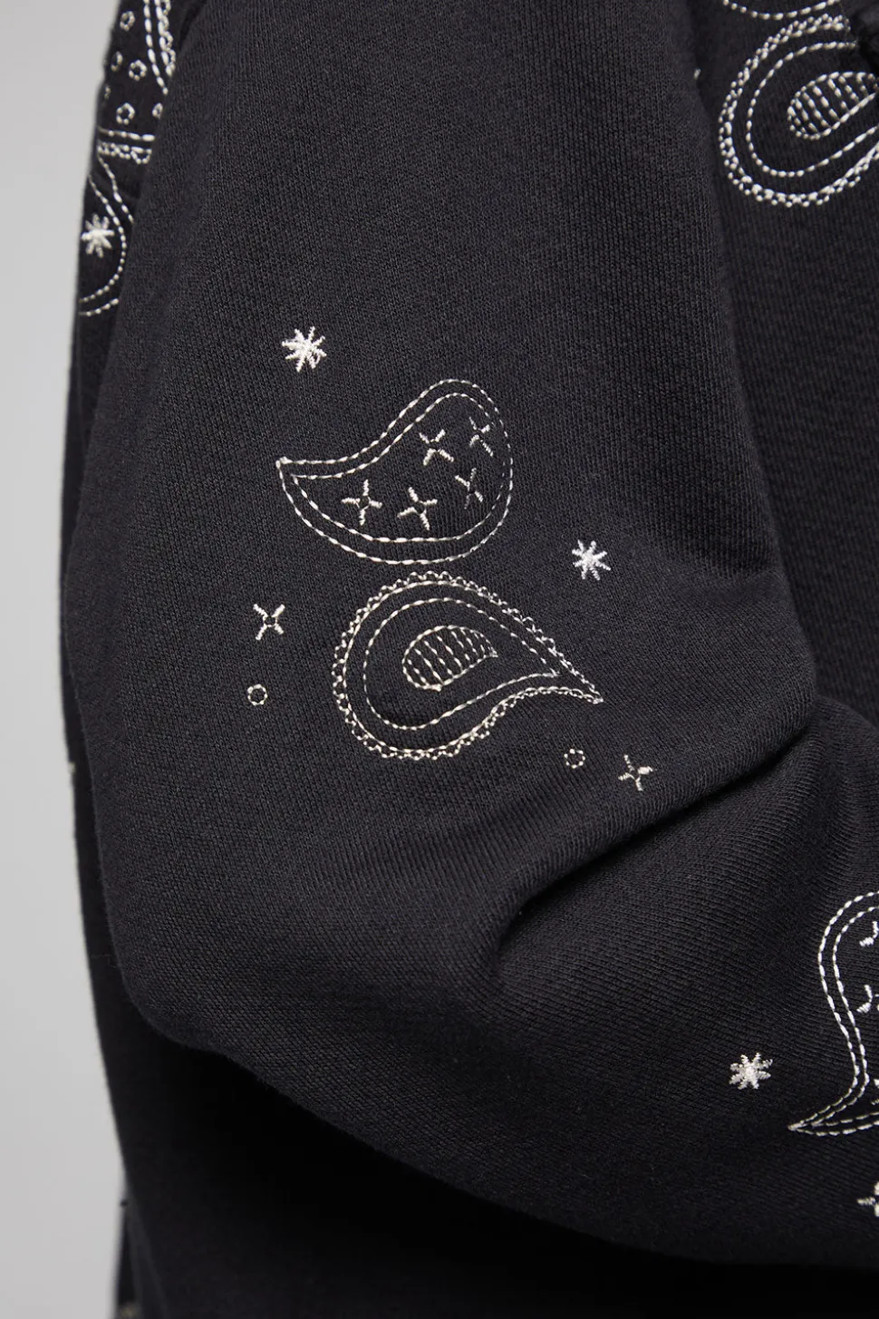 Chaser Brand Allover Paisley Button Down Store