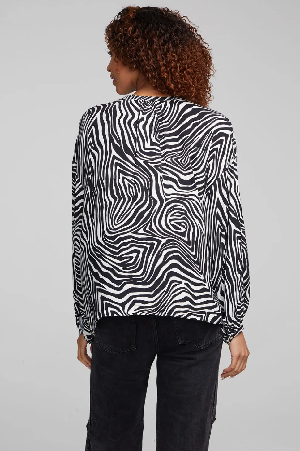 Chaser Brand Idol "Wild Thing" Blouse Shop