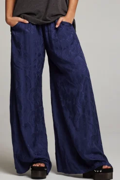 Chaser Brand Journey Sapphire Pant Fashion