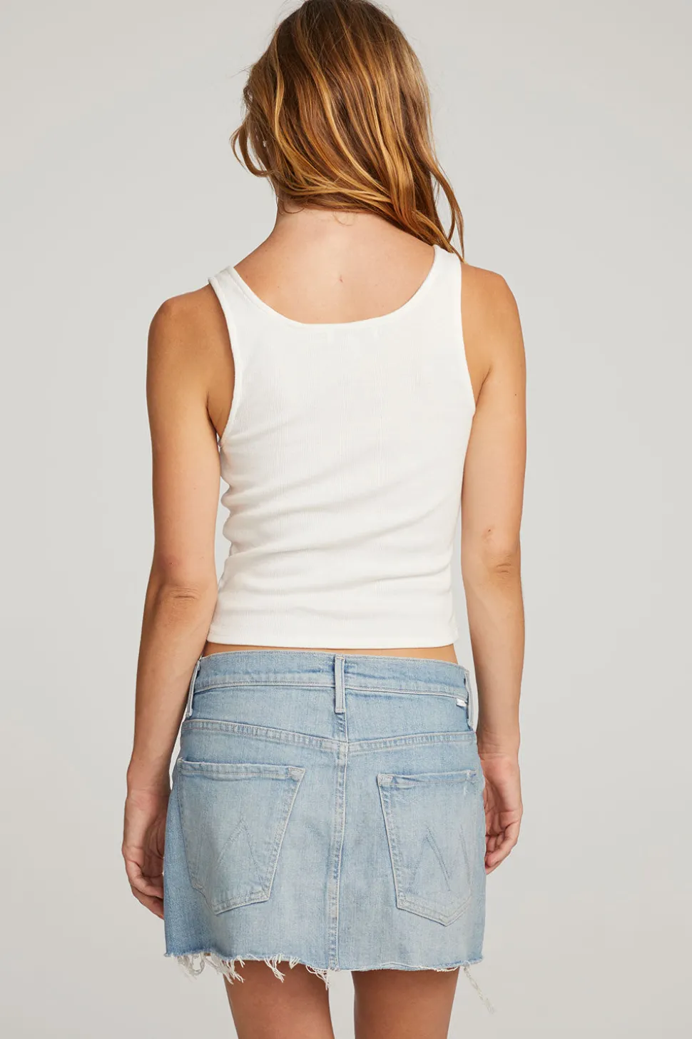 Chaser Brand Lander White Tank Best Sale