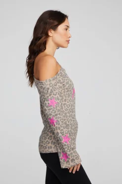Chaser Brand Leopard Star Long Sleeve Clearance