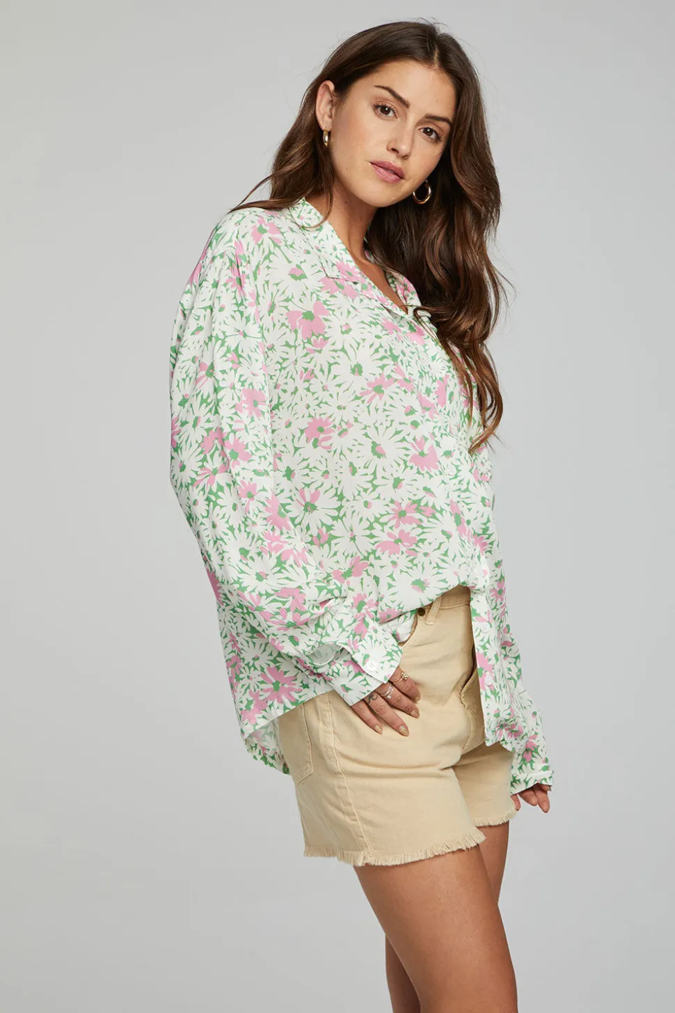 Chaser Brand Saville Button Down - Grass Daisy Floral Sale