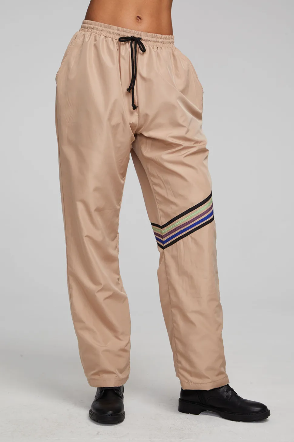 Chaser Brand Yoko Cappuccino Jogger New